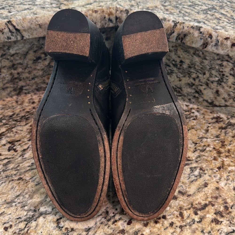 Frye Black Leather Ankle Boots women’s size 8 excellent condition - Picture 9 of 12